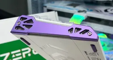 新盟Zero 68新配色来袭！纯白锻碳纹雾透＋T0性能，颜值性能拉满