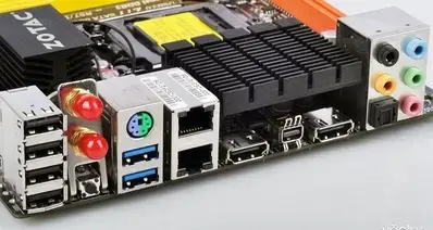 消费级主板上正在消失的接口：PS/2接口