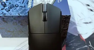 轻量化做到极致  M9 是大手玩家的最终答案