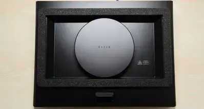 999 元的散热支架？雷蛇这次是真疯了