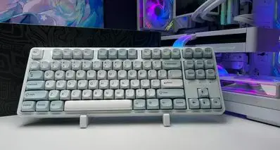 用销量说话！某东狂卖10W＋的SKN青龙迎来87配列：SKN青龙87Ultra