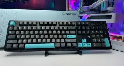 不存在溢价的一把104全配列＋多媒体旋钮键盘：高斯GS3104T PRO