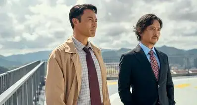 影帝加盟 尺度全开 《对不起，我是警察》定档4月28日！