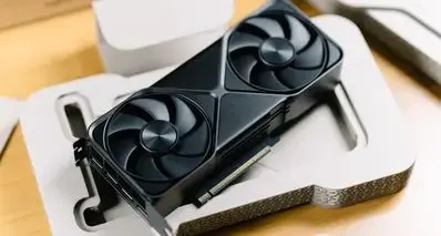 DLSS 4.5动态多帧生成与6X多帧生成实测：N卡含金量又又又增加了