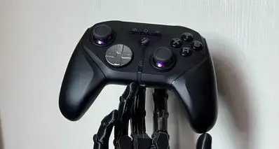 太卷了…仅百元，给TMR摇杆，给微动按键，还带充电底座的手柄？