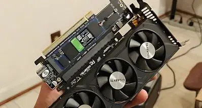 离谱！这张转接卡能让半高显卡“长高”，还白送俩M.2槽