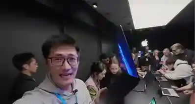 Tim 遗憾 Mac Book Pro 不支持Apple Pencil，变得轻了一点